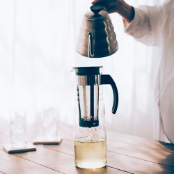 Hario Mizudashi Tebrygger Mini 0,7 L Inkl. Østerlandsk Thehus Sweet Lemon