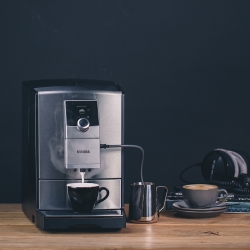 Nivona CafeRomatica 799 Stål Espressomaskine Inkl. Mælkebeholder & 8x400g Rigtig Kaffe Organic