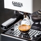 Gaggia Classic E24 Hvid Espressomaskine Inkl. Eureka Mignon Zero 55s & Baristaudstyr