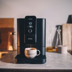 Nivona NIVO 8101 Sort Espressomaskine Inkl. Afkalkning, Kalkfilter, Mælkerens, Rensepiller & 1kg Hele kaffebønner