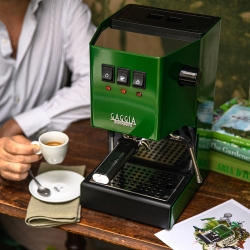 Gaggia Classic E24 Jungle Green Espressomaskine Inkl. Eureka Mignon Zero 55s Mat Sort Espressokværn