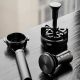 IKAPE One-Press Spring-Back Espresso WDT Tool 54 mm Sort
