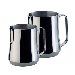 Motta Aurora Mælkekande 0,35L & Motta Aurora 0,5L