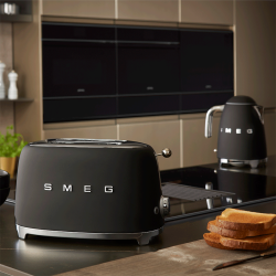 Smeg TSF01BLMEU Brødrister Mat Sort