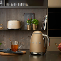 Smeg KLF03CHMEU Elkedel 1,7 L Champagne