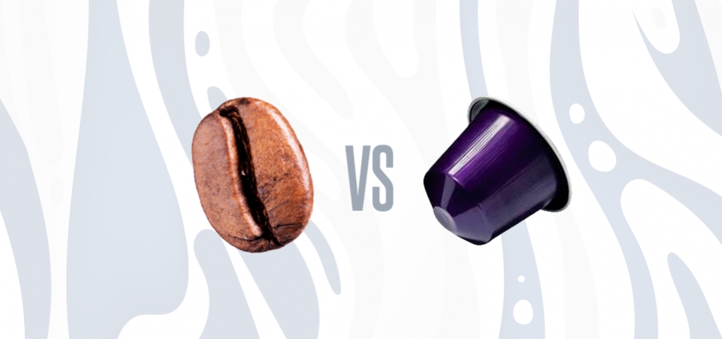 Hele kaffebønner vs kaffekapsler: Hvad er forskellen, og hvad foretrækker du?