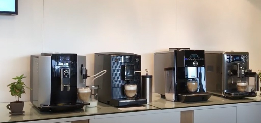 Test af fuldautomatiske espressomaskiner i to prisklasser